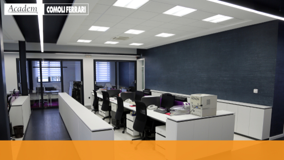 Illuminazione uffici e posti di lavoro: normative e soluzioni